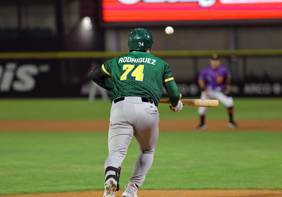$!Cañeros de Los Mochis vencen a Naranjeros en emocionante juego