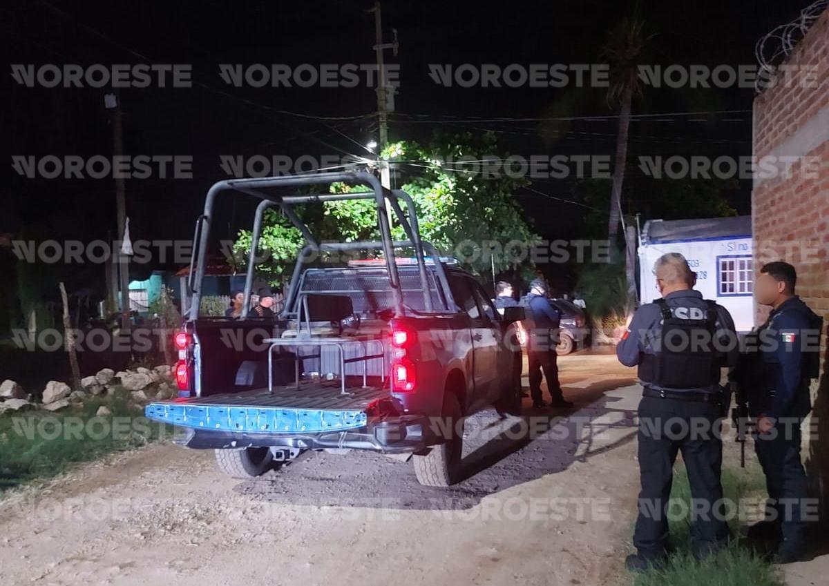 $!Desde camioneta, disparan y asesinan a hombre en la Isla de la Piedra, en Mazatlán