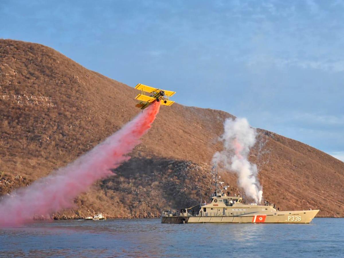 $!Recrean en Topolobampo el primer combate aeronaval del mundo