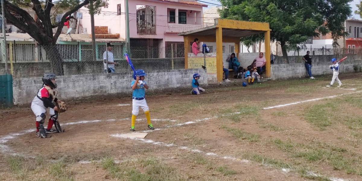 ¡Explotan los maderos en la Liga Pelikanos!