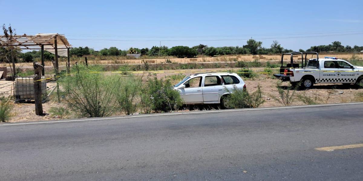 Privan de la libertad a dos elementos de la Policía Municipal de Culiacán en Navolato Privan de la libertad a dos elementos de la Policía Municipal de Culiacán en Navolato