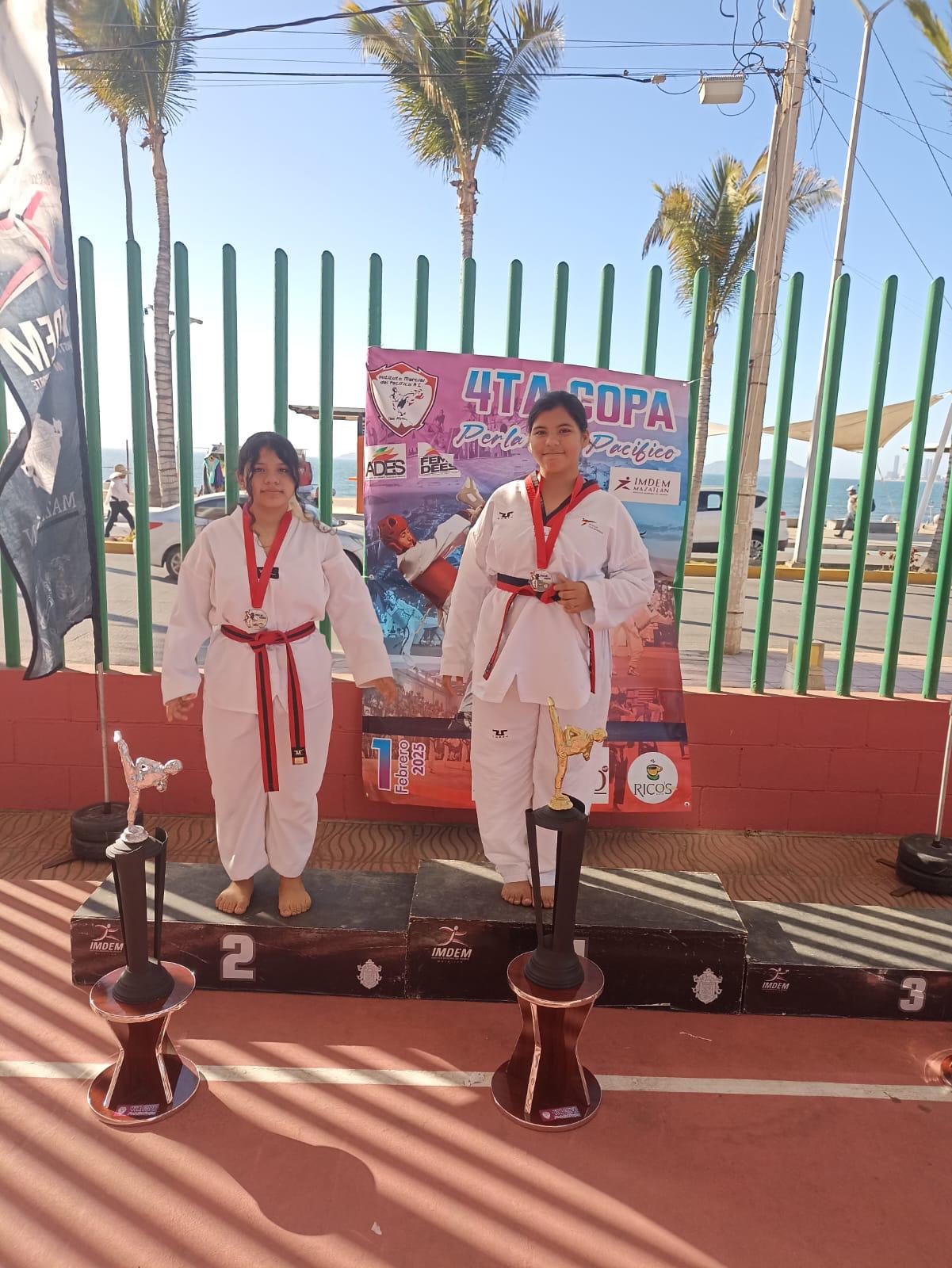 $!Artemarcialistas mazatlecos brillan en fin de semana de competencias