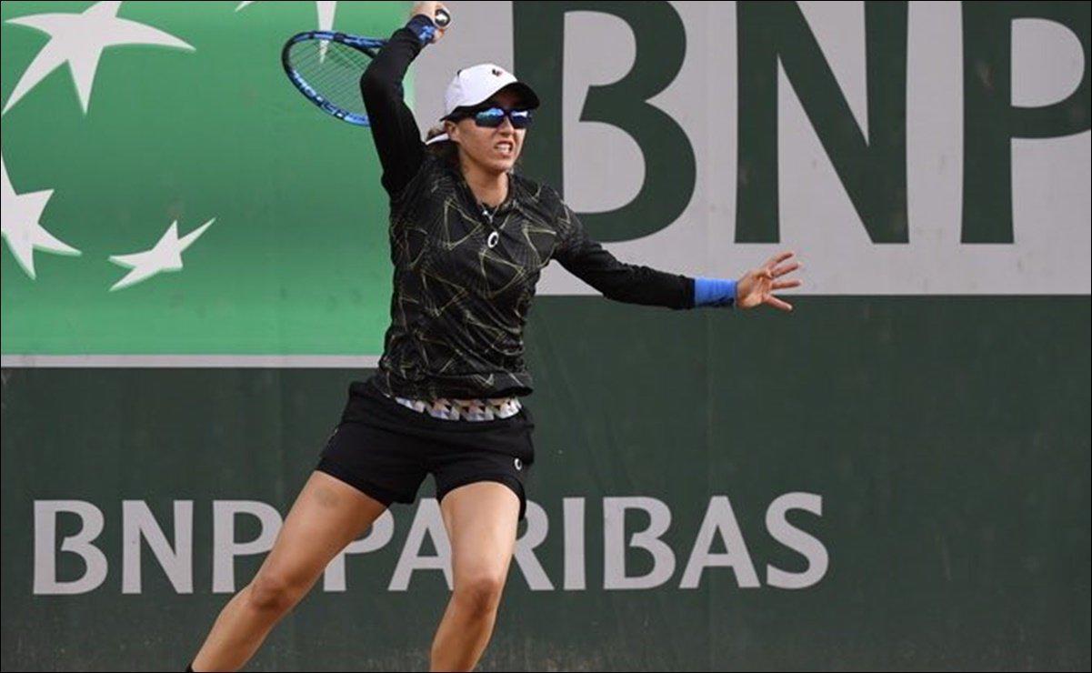 $!Giuliana Olmos debuta con éxito en el Roland Garros