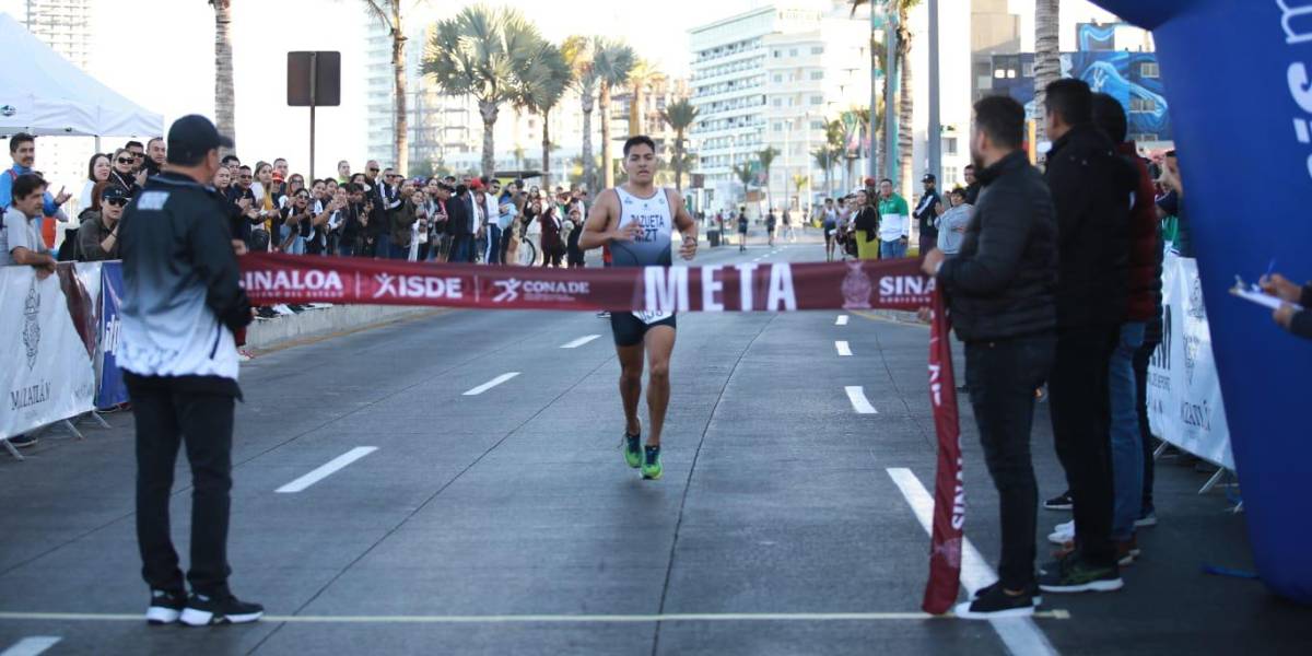 Mazatlán y Ahome, los reyes del triatlón estatal Mazatlán y Ahome, los reyes del triatlón estatal