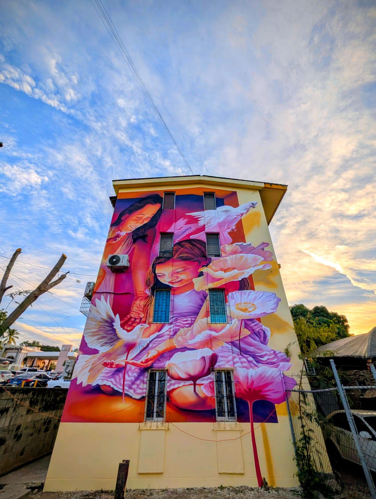 $!Pinceladas de esperanza en el corazón de Culiacán: el mural 3D de Adry del Rocío que cautiva al mundo