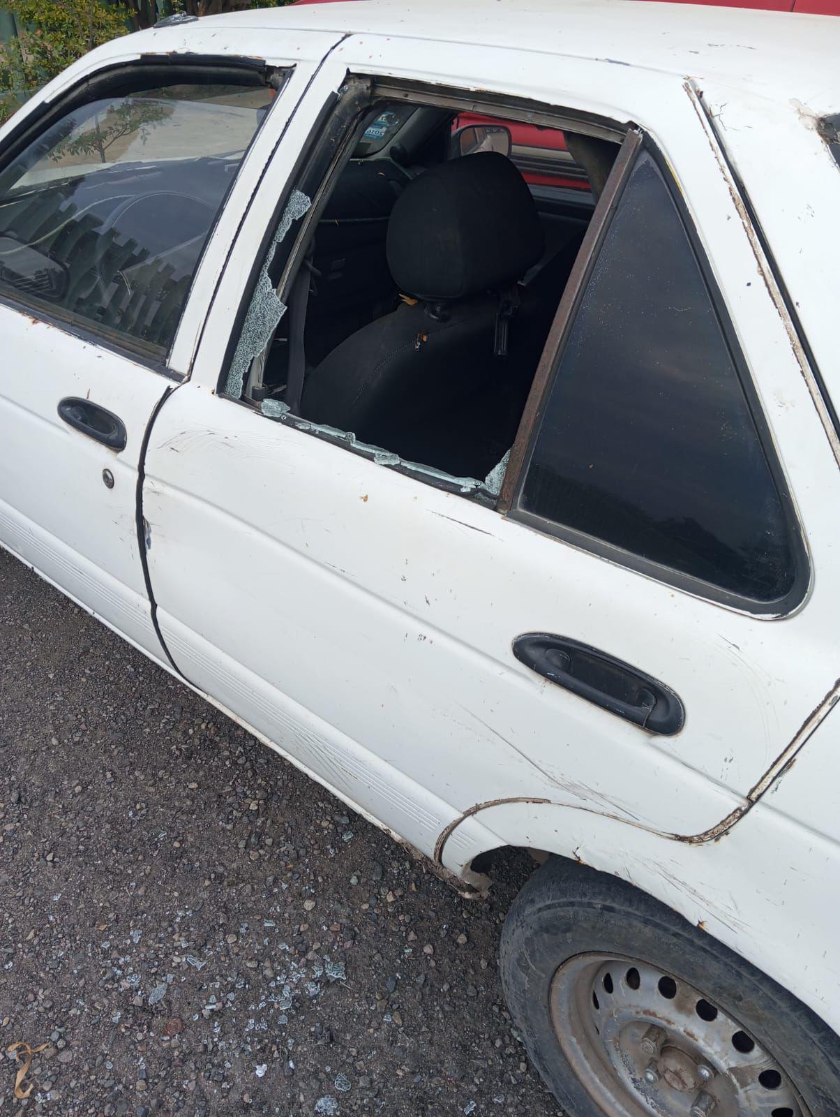 $!Temen trabajadores del IMSS Bienestar de Escuinapa, tras estallido de explosivos