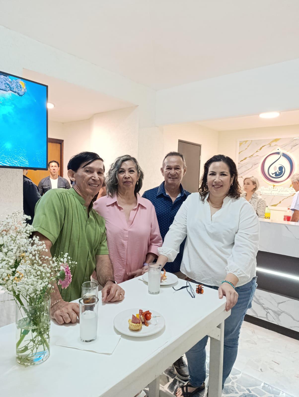 $!Inaugura Dr. Héctor Zamudio Serrano consultorio de Ginecología en Mazatlán