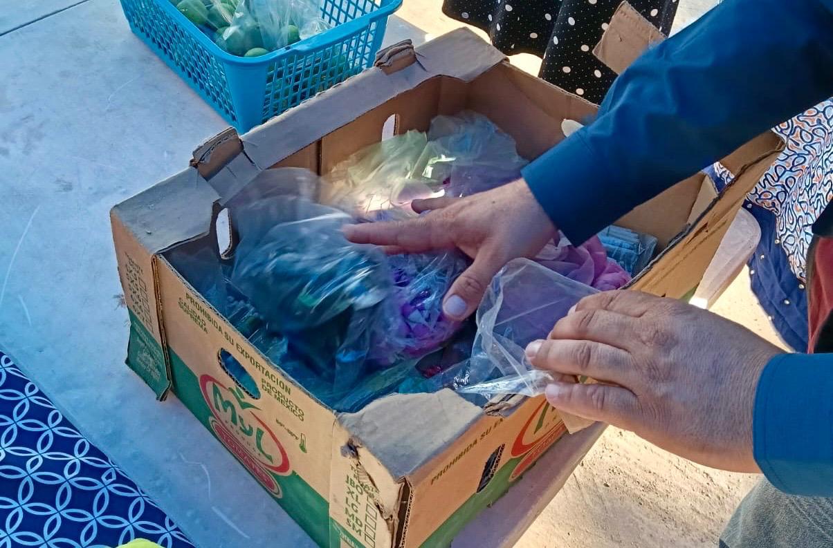 $!Saca Protección Civil 20 kilos de pirotecnia de las calles de Culiacán