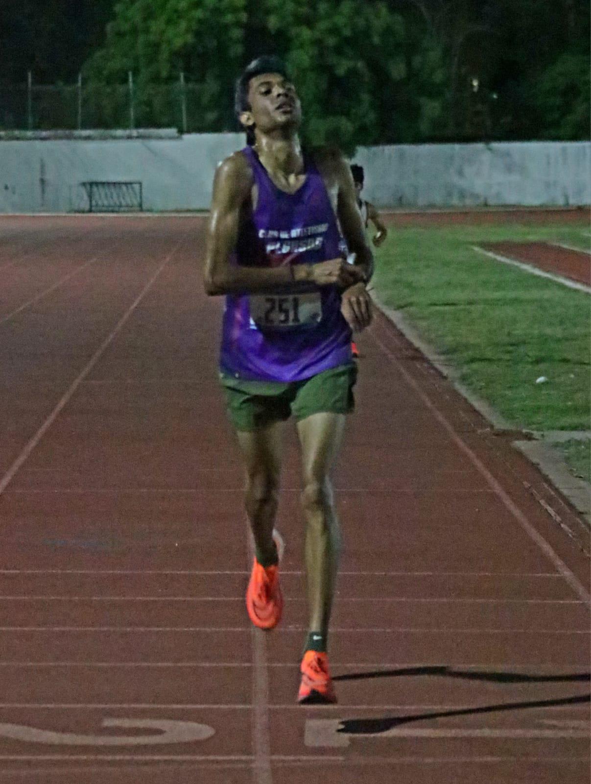 $!En su máxima expresión, finalistas del Serial de Atletismo Imdem dan todo de sí en la pista de tartán