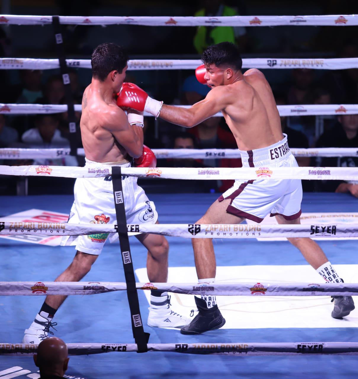 $!Feroz triunfo de Juan Estrada en velada de box Sangre Nueva 2