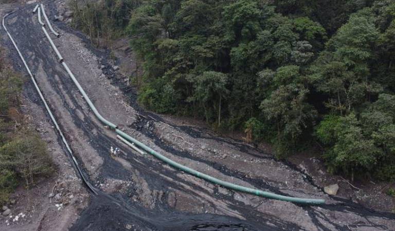 Nuevo derrame de petróleo en Ecuador se suma a la cadena de desastres provocados por la erosión del río Coca