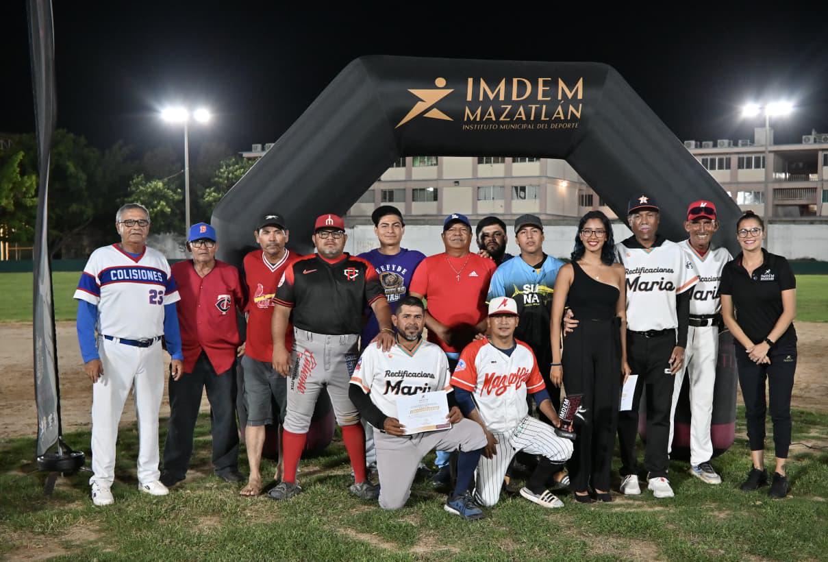 $!Arranca temporada 2025 de las Ligas Nocturna y Sabatina de Beisbol en Mazatlán