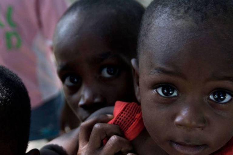 Las enfermedades transmitidas por el agua amenazan a más de medio millón de niños en Haití