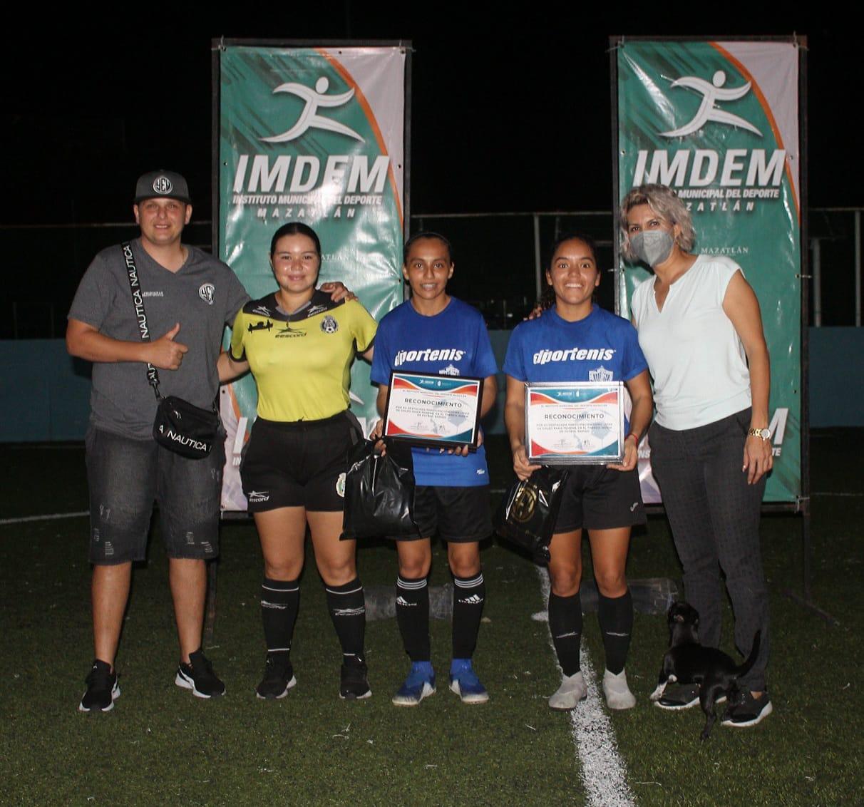 $!Leonas de la Década rugen en el Furamaz