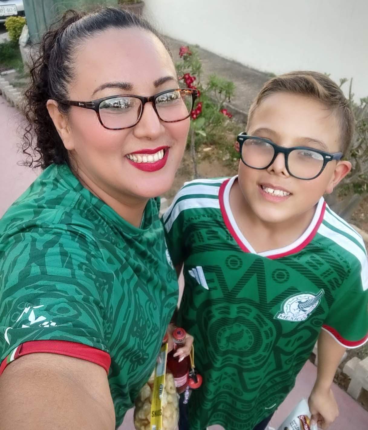 $!Edith Perea junto a su pequeño Ian Amauri Montes Perea.