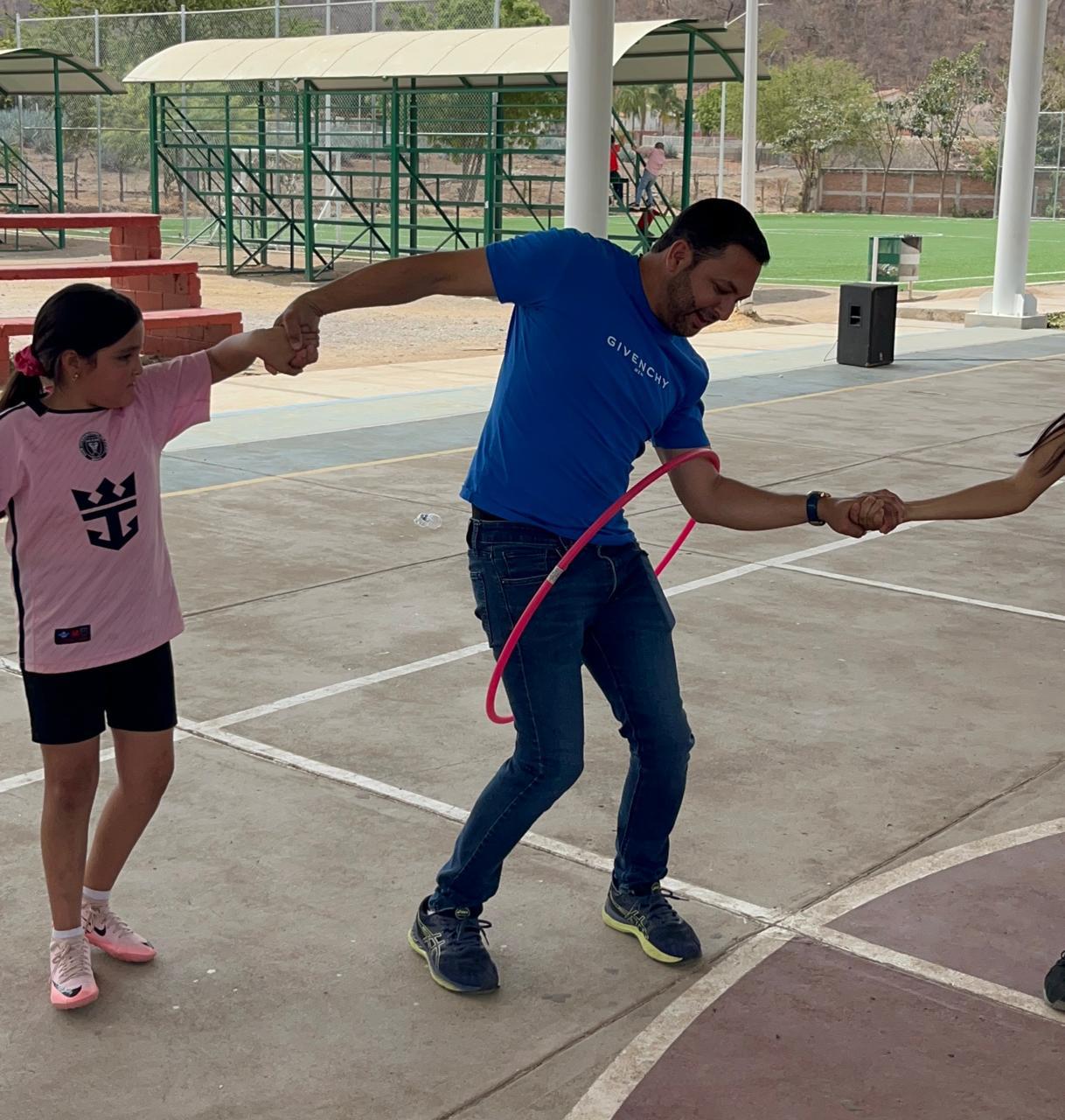 $!Imdec divierte a niños y jóvenes de la sindicatura de Jesús María, en Culiacán