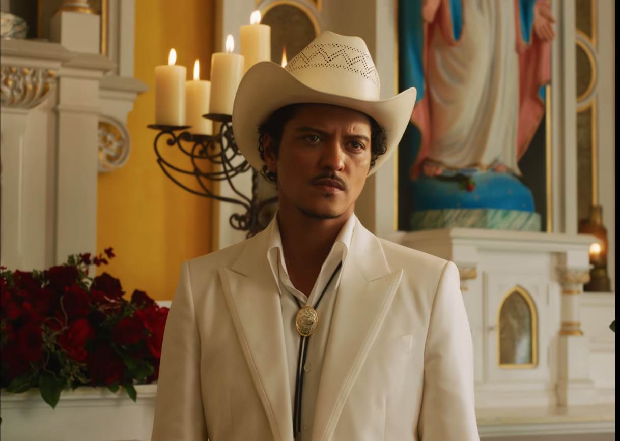 $!Lanza Bruno Mars el tema ‘Risk it All’ a ritmo de mariachi