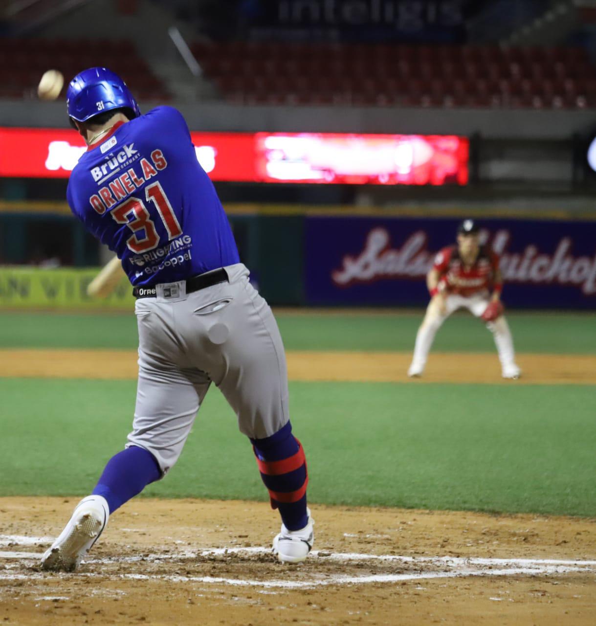 $!Charros cobra desquite en extrainnings y se queda con la serie en Mazatlán