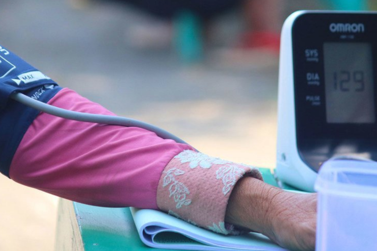 Enfermedades no transmisibles causan el 75% de las muertes globales: OMS