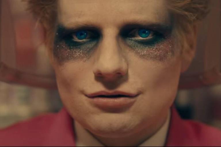 Lanzará Ed Sheeran el cuarto álbum discográfico de su carrera