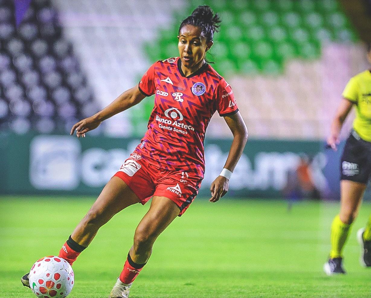 $!Mazatlán Femenil se queda con los tres puntos al domar al León