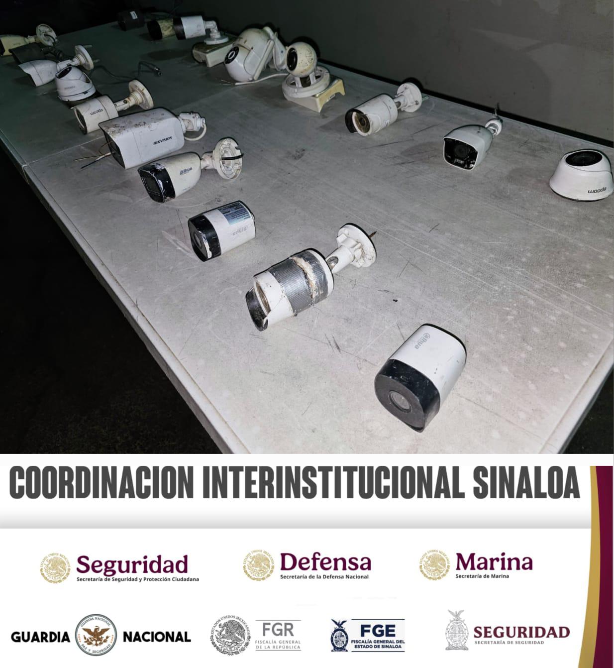 $!Retiran más cámaras de videovigilancia instaladas ilegalmente en Culiacán