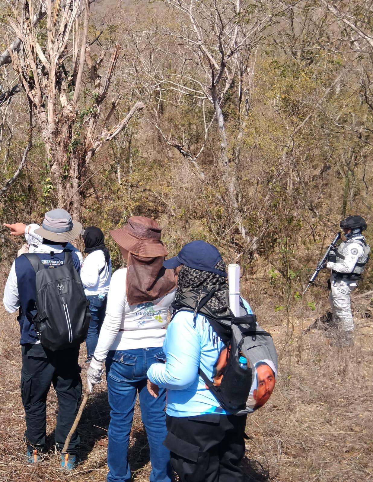 $!Colectivos y la Comisión Nacional de Búsqueda realizan jornada de prospección en El Verde, Concordia