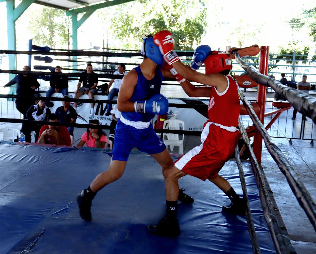 $!Avanza Mazatlán con carro completo al Estatal de boxeo
