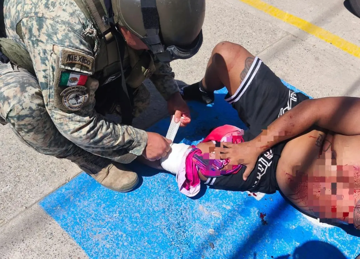 $!Atacan a hombre a balazos al salir de gimnasio en Mazatlán; lo golpean y hieren en la pierna