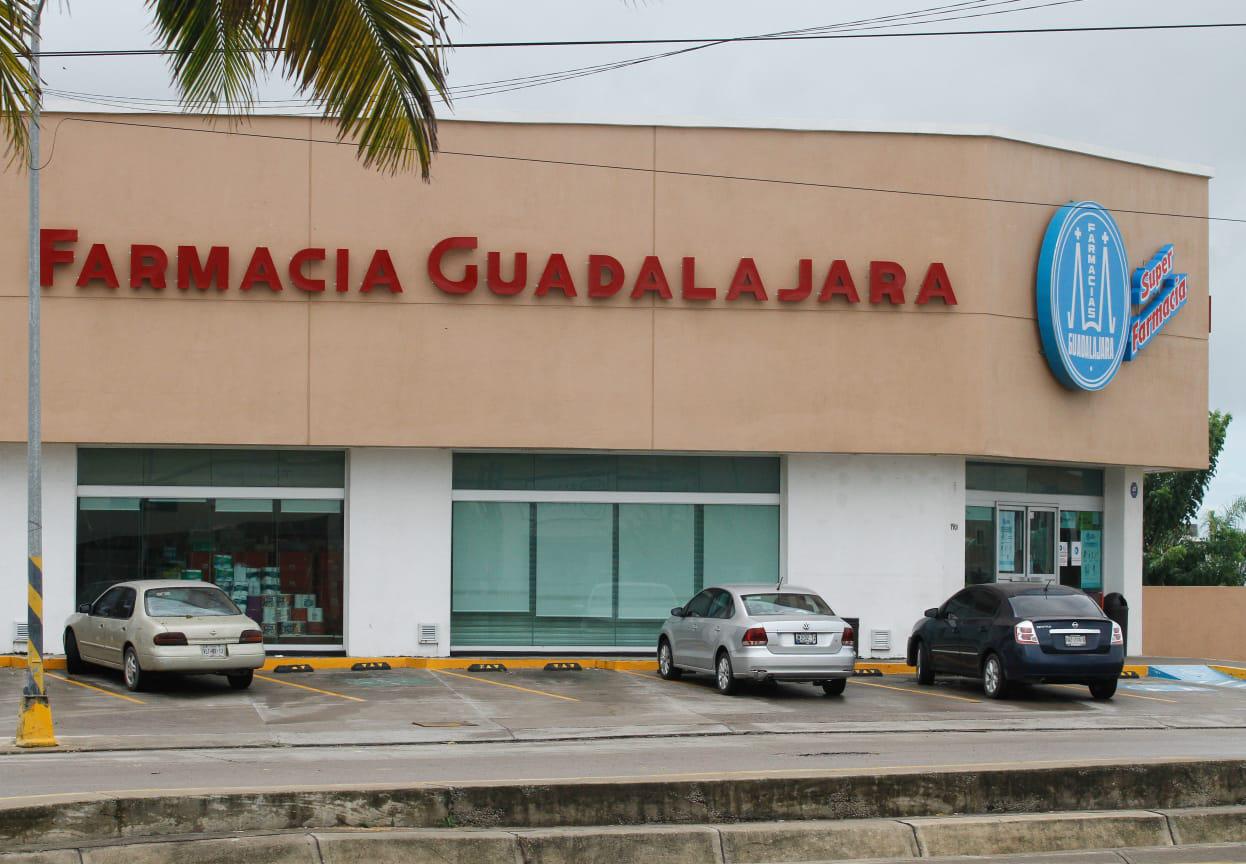 $!Reabren comercios de Mazatlán tras paso de Huracán Pamela