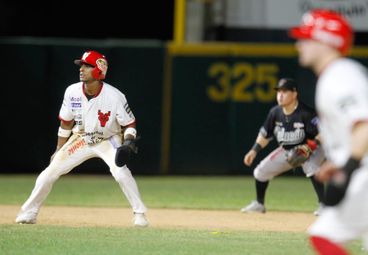 $!Venados de Mazatlán cobra desquite ante Tomateros de Culiacán