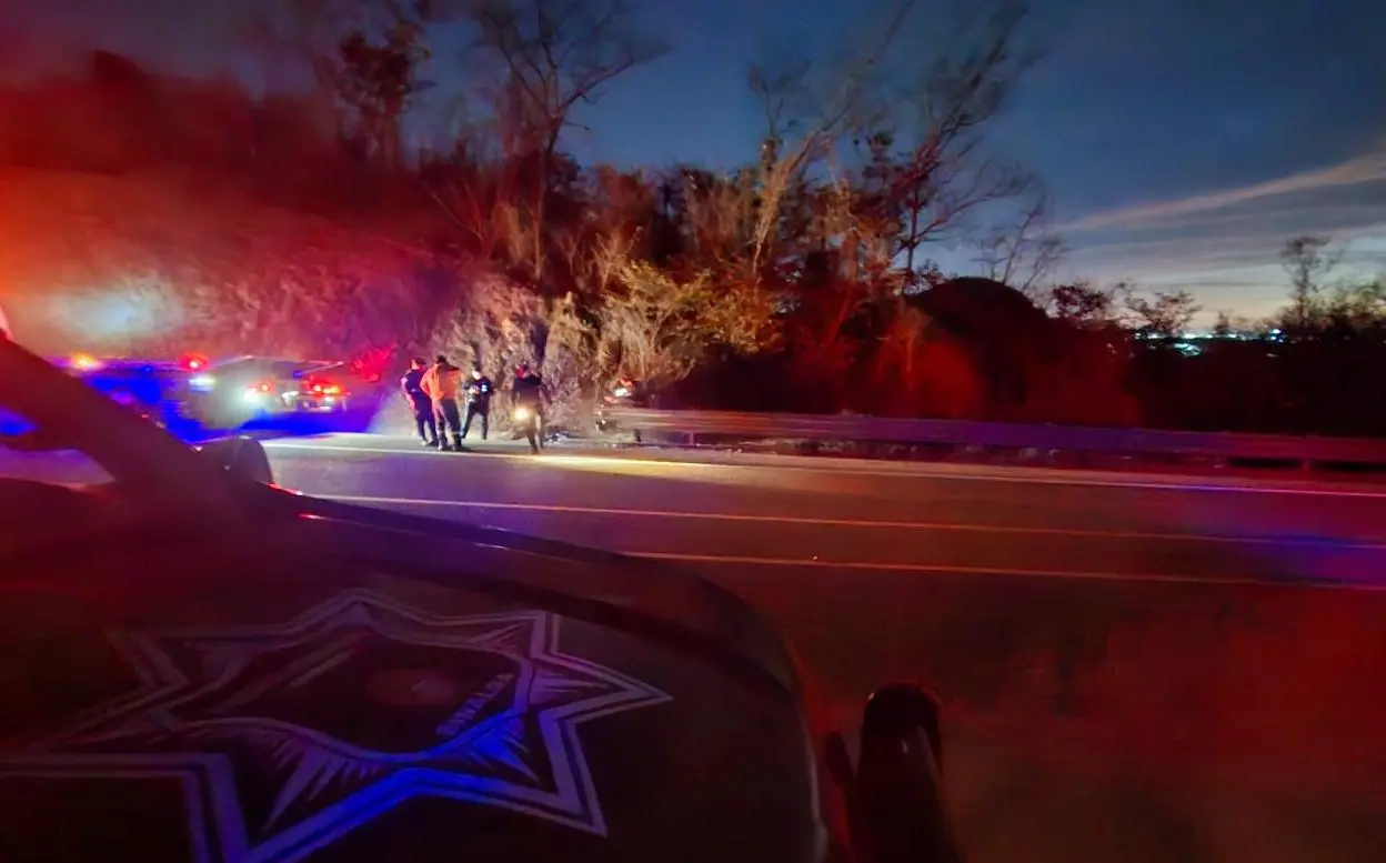 $!Restos óseos de dos hombres fueron localizados junto al muro de contención del Ramal Múnich en Mazatlán