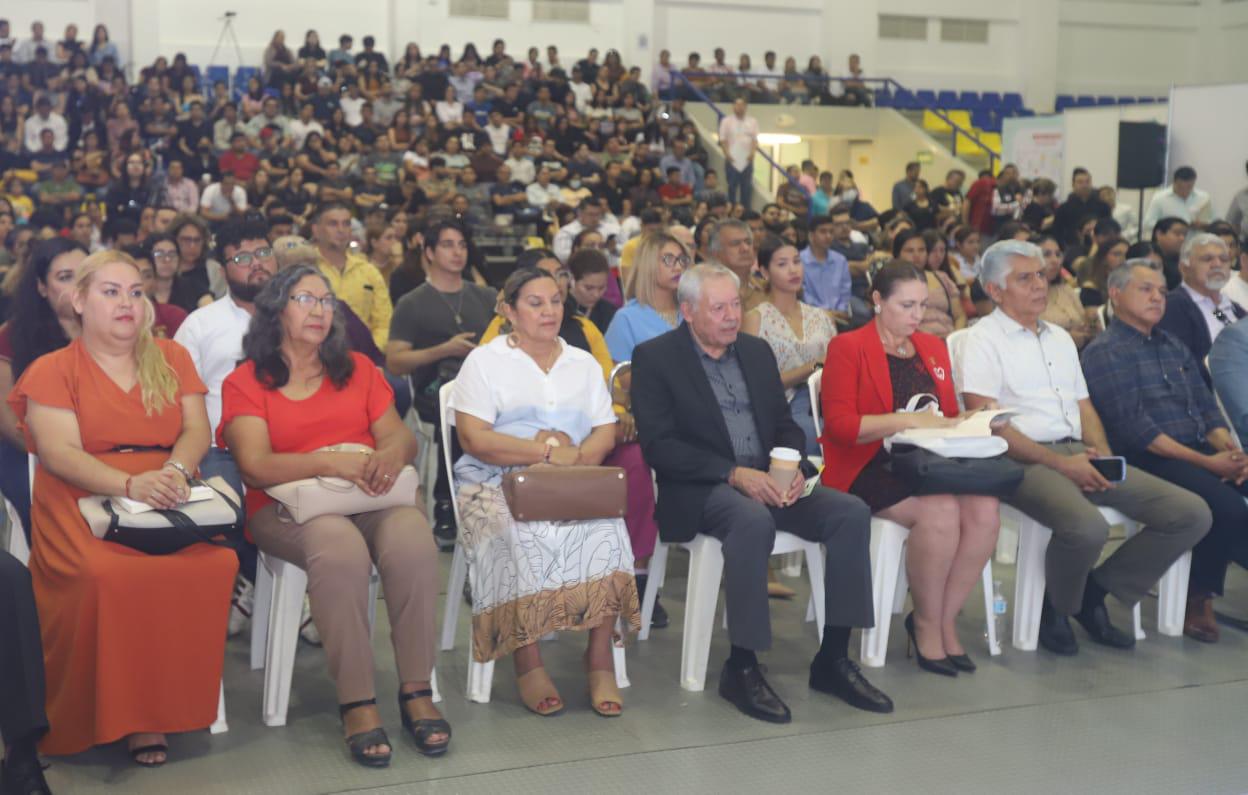 $!Infamia lo que está haciendo el Congreso y el Gobierno contra la UAS: Cuén Ojeda