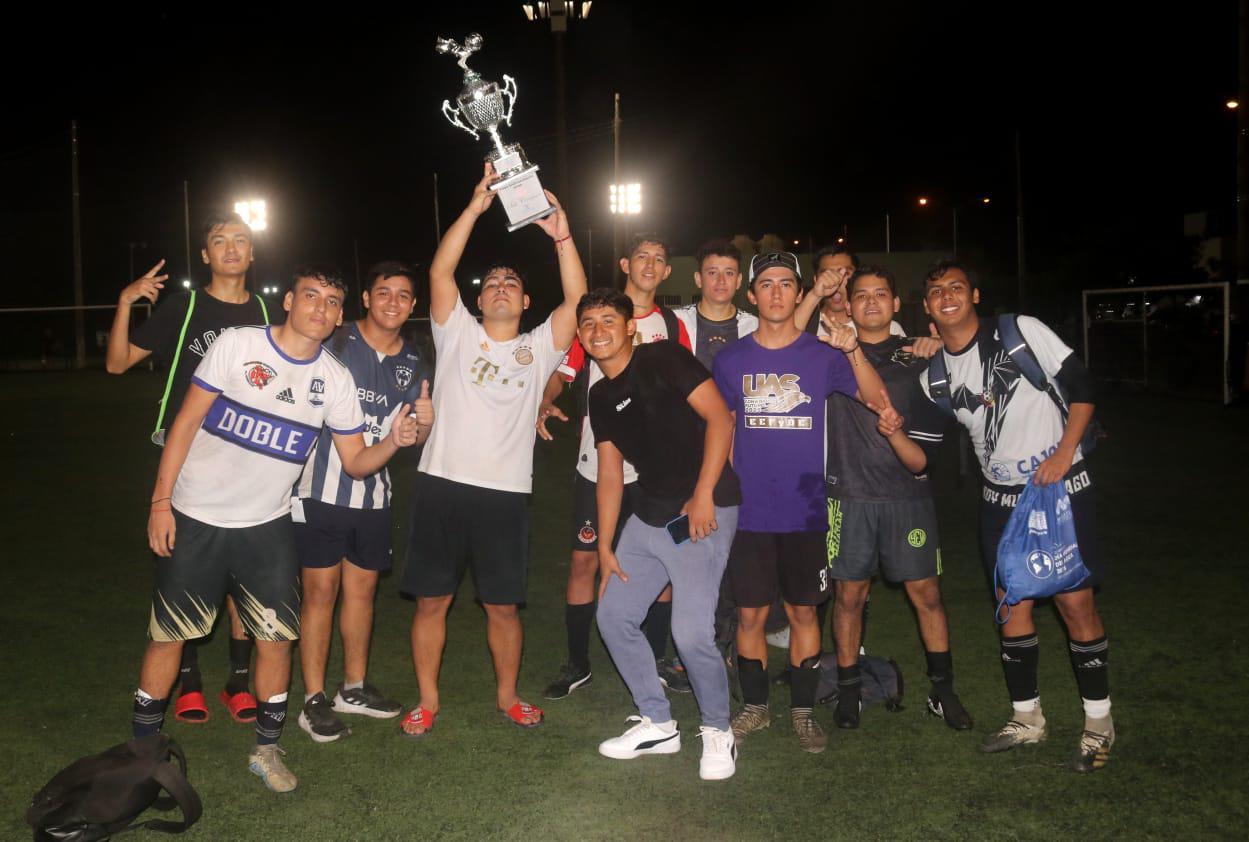 $!Desenlace cardiaco, en la final de la Copa Universitaria de Futbol