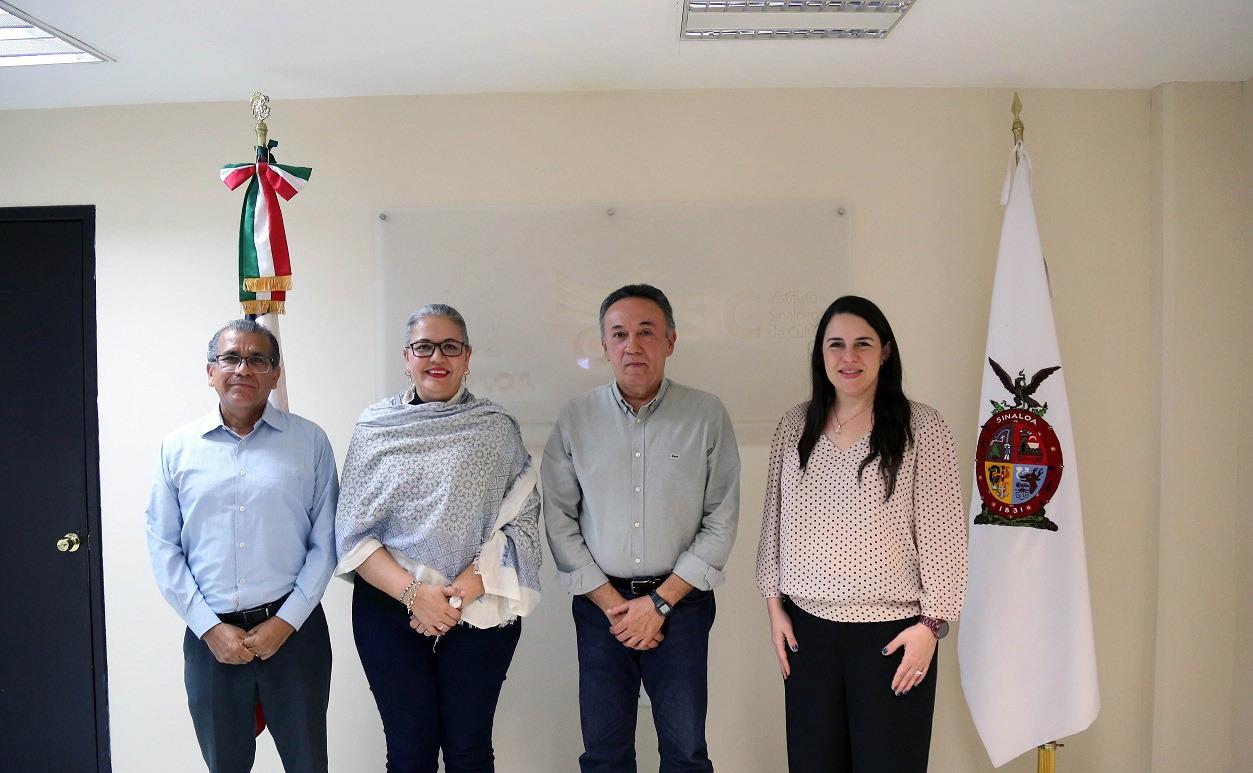 $!Las autoridades que integraron el jurado.