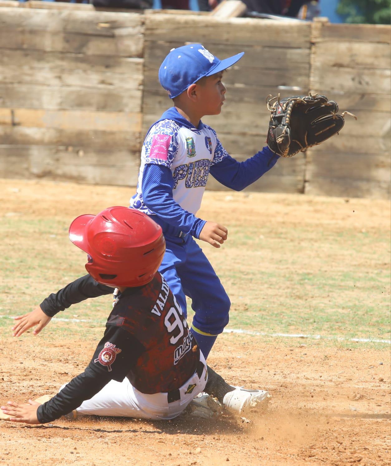 $!Nacional de Beisbol Escuelita vuelve a la acción tras las lluvias en Mazatlán