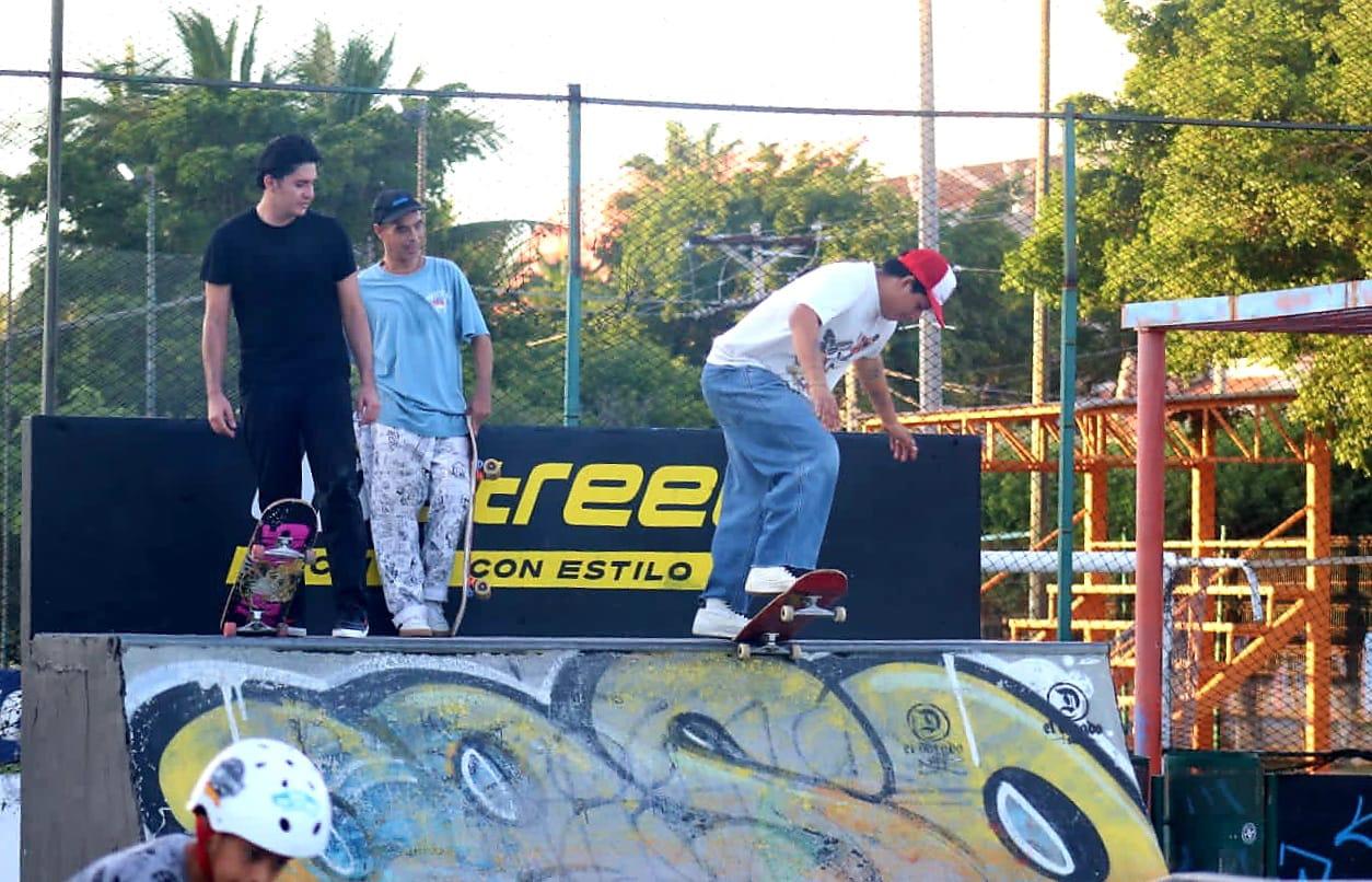 $!Celebran el Clásico Navideño de Skateboarding en el Parque Lineal KM-0