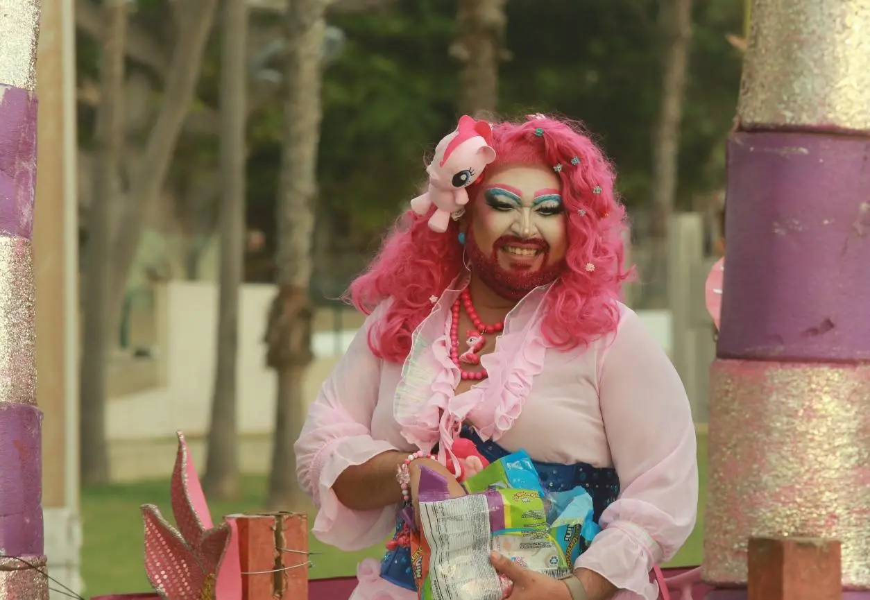 $!Marcha del Orgullo pinta de colores el Malecón de Mazatlán por la igualdad y la diversidad