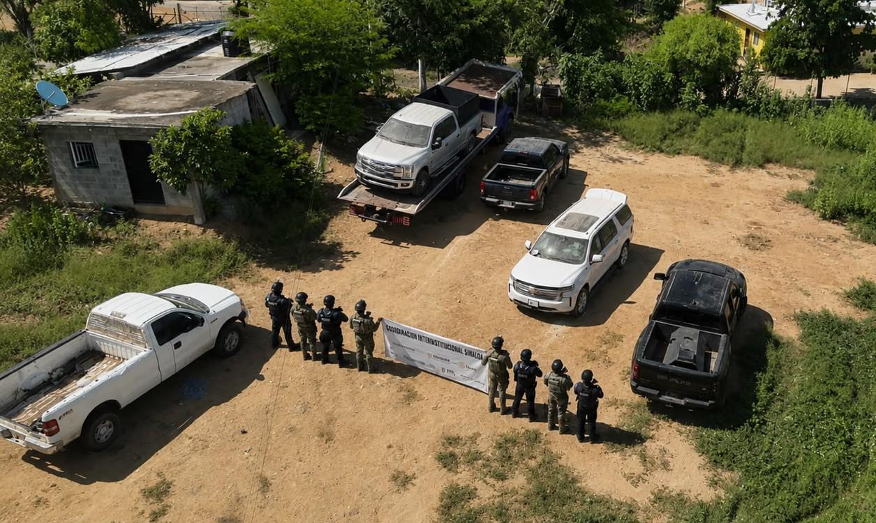 $!Cuatro vehículos con reporte de robo y blindaje artesanal fueron asegurados en Sanalona, Culiacán