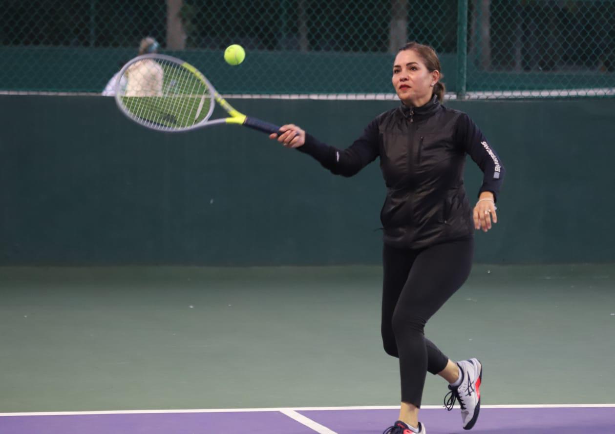 $!Karen McCuen se apunta doblete en la Copa Amstel Ultra Profesional Amateur 2022