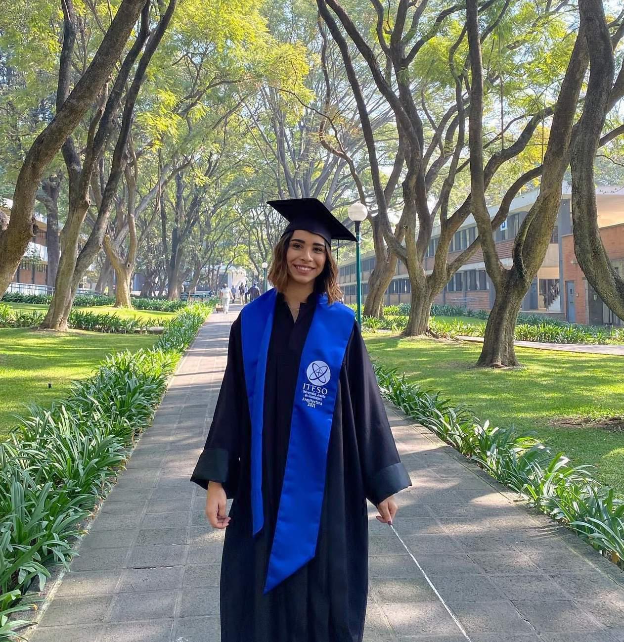 $!Belén Rivera se gradúa en arquitectura en la Universidad Tecnológica de Occidente de Guadalajara.