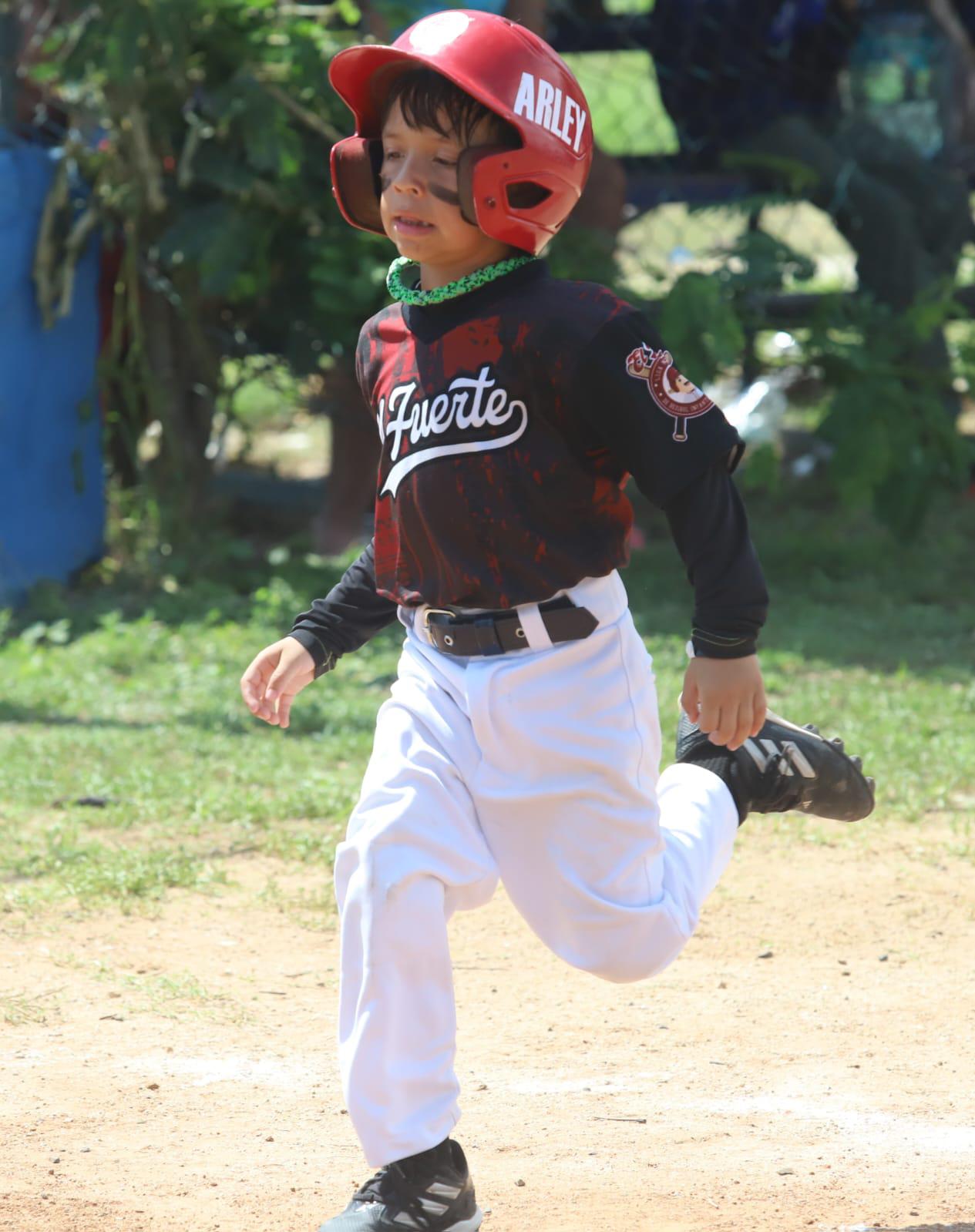 $!Nacional de Beisbol Escuelita vuelve a la acción tras las lluvias en Mazatlán