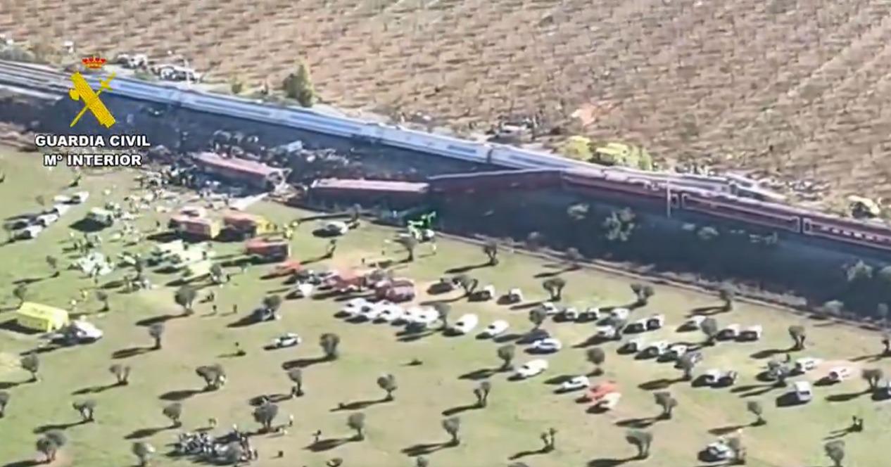 $!Choque de trenes deja al menos 64 personas muertas, en Toledo, España