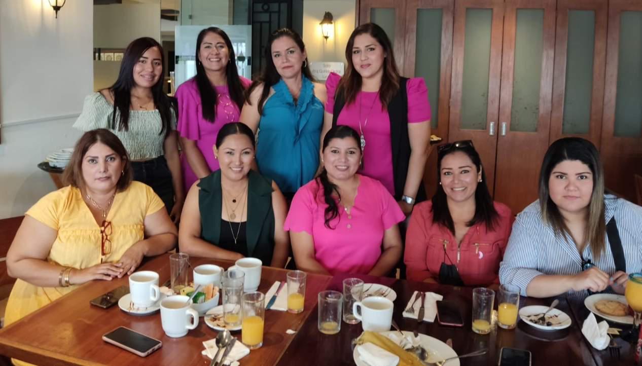 $!Diana Isabel Bernal, Aranza Casas, Guadalupe Morán, Carmen Julia Rodríguez, Guadalupe Peñuelas, Nidia Claudette Lizárraga, Janett Astorga, Dulce Castillo y Karla Lariza Domínguez.
