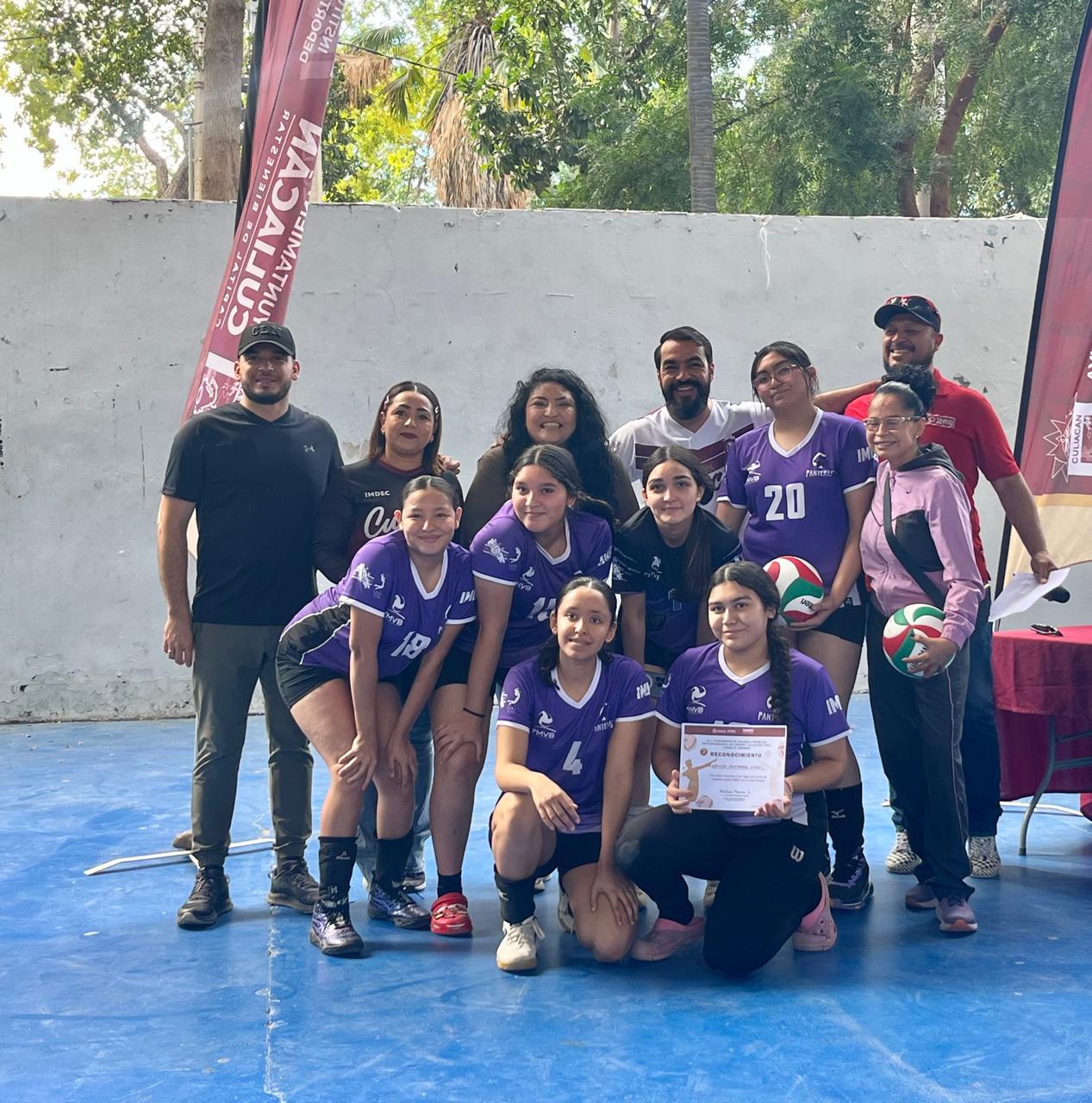 $!Nietos, Panteras y Fénix brillan en el Torneo Juvenil de Voleibol Imdec