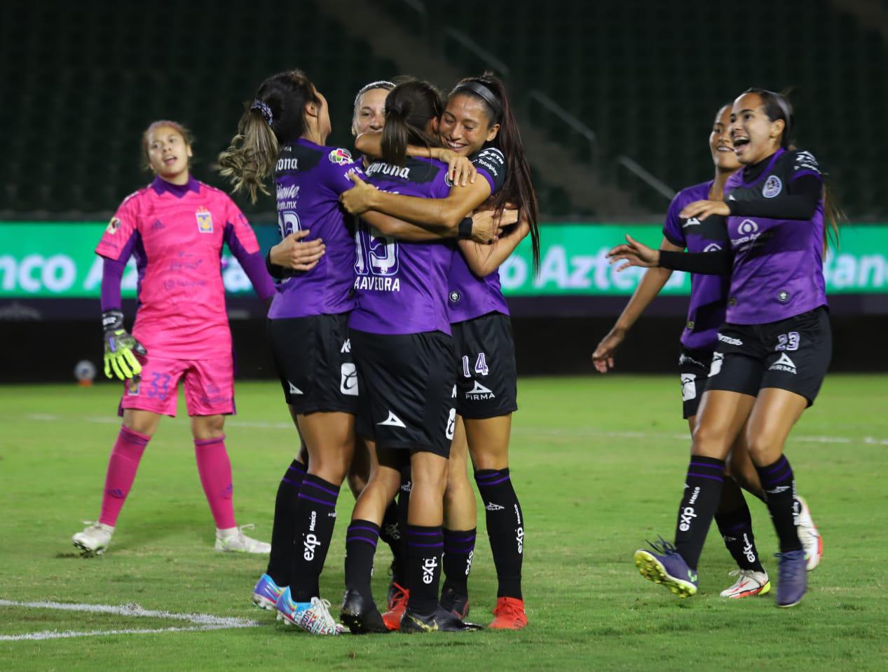 $!Tigres desgarra a Mazatlán Femenil en el Kraken