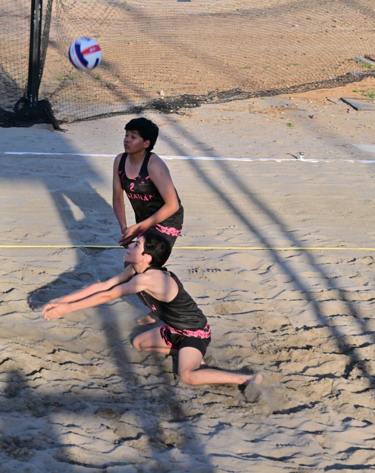 $!Inicio discreto del voleibol de playa en el estatal de Olimpiada Nacional