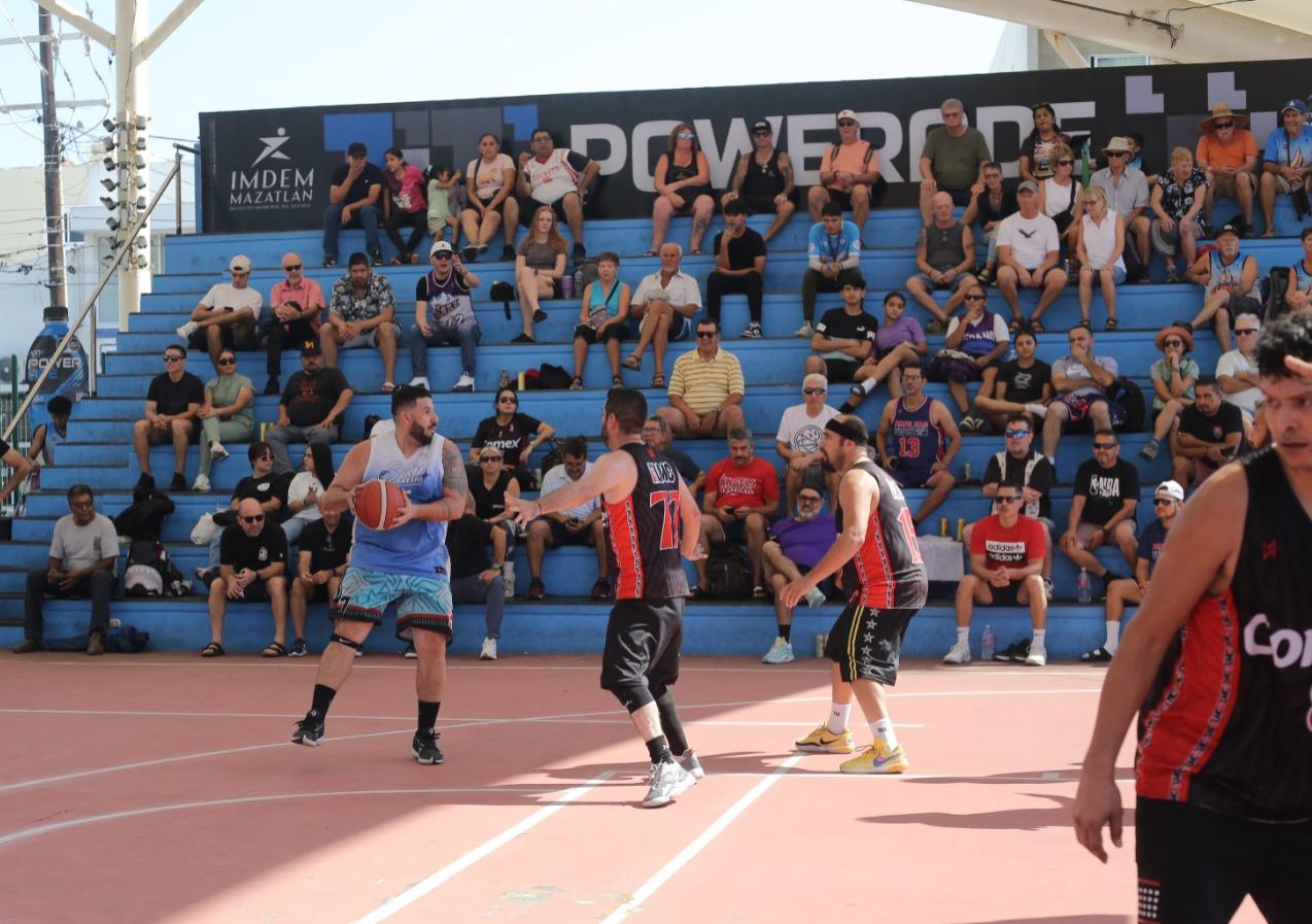 $!Spin Fresh mantiene paso perfecto en Copa Navideña de Baloncesto