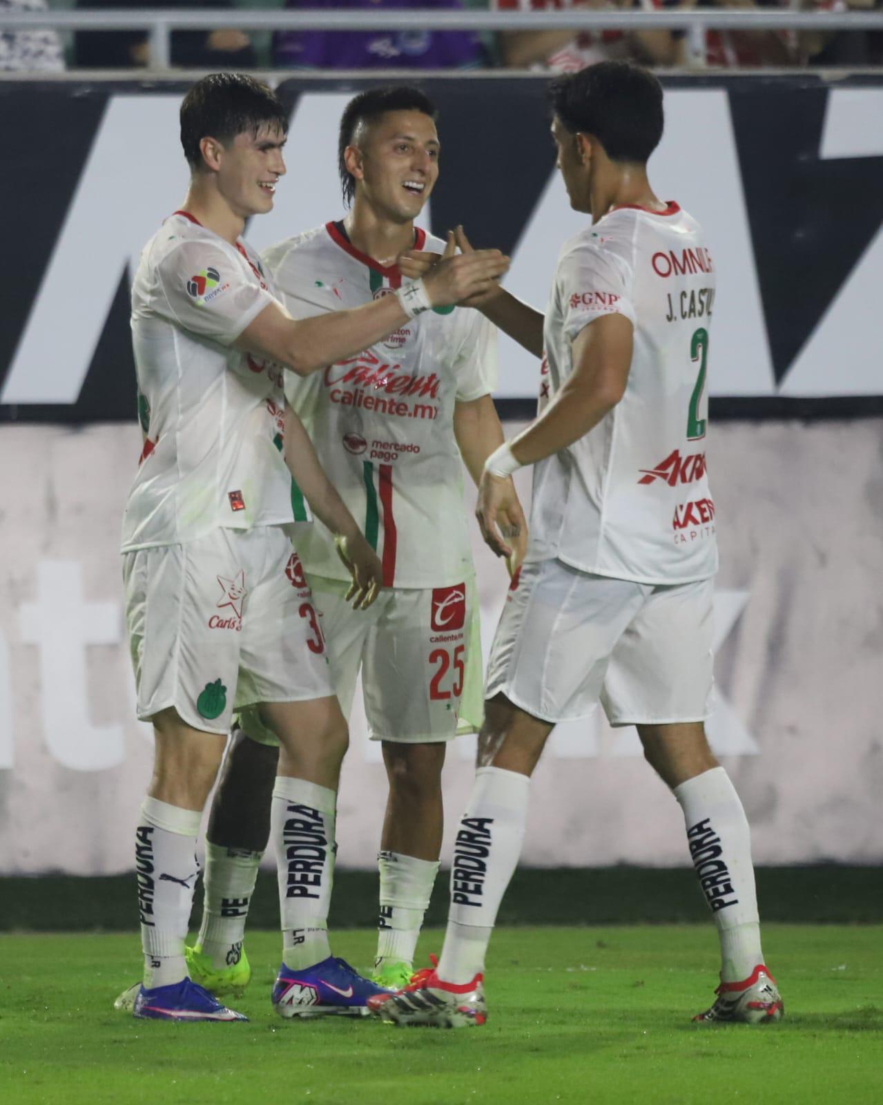 $!Chivas conserva el invicto pese a fuerte cierre de Mazatlán