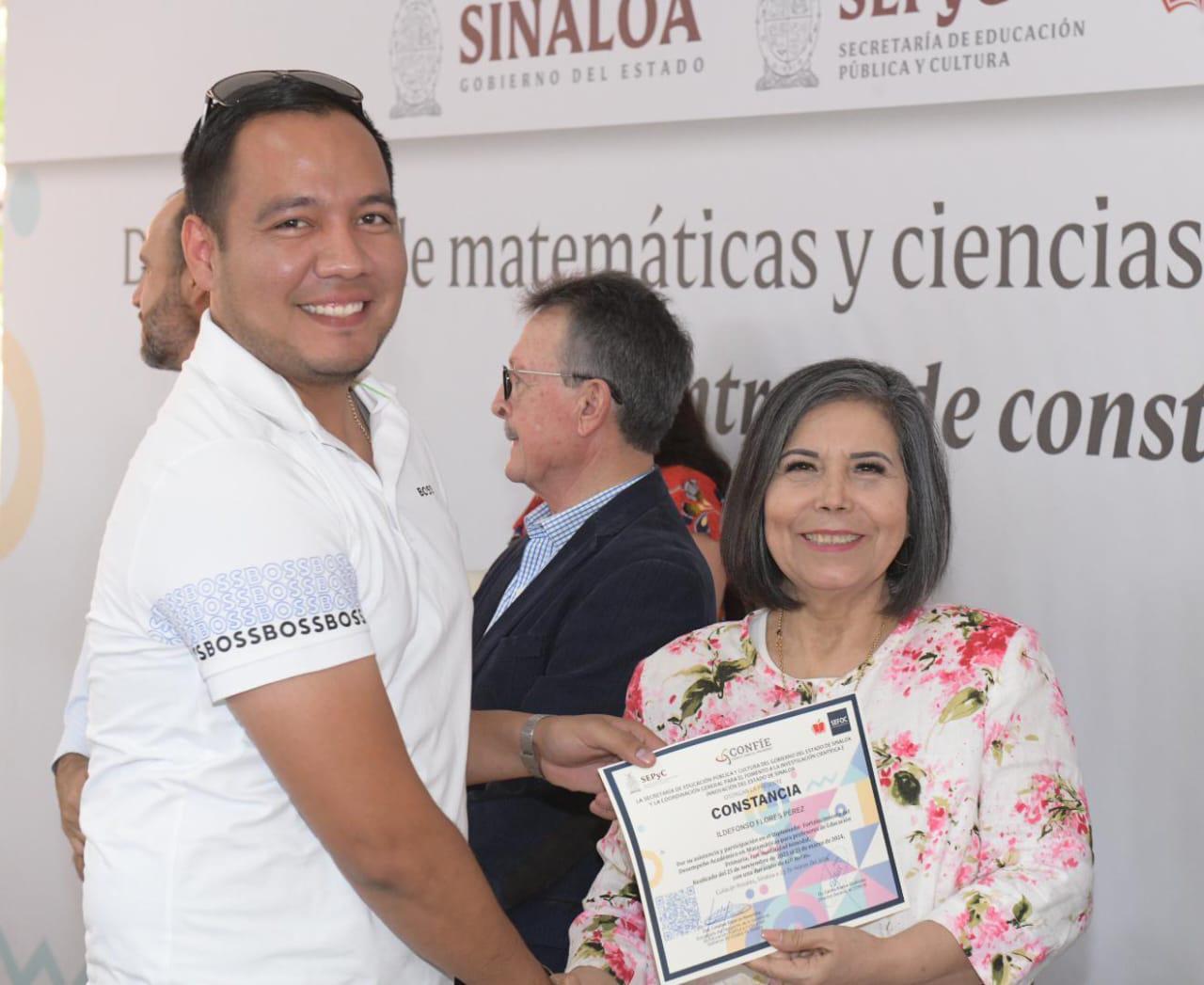 $!Reconocen a docentes de Sinaloa por participación en diplomados de matemáticas y ciencias